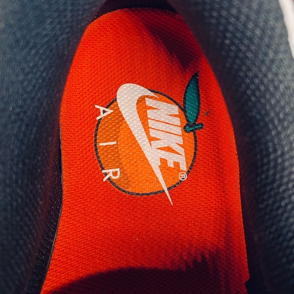 NEW Size 12 - Nike Air Max 90 White Max Orange  CLEAN - Picture 7 of 7